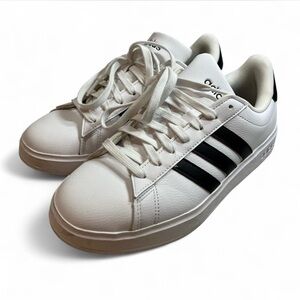 Adidas GRAND COURT SHOES Women’s White and Black Sneakers
